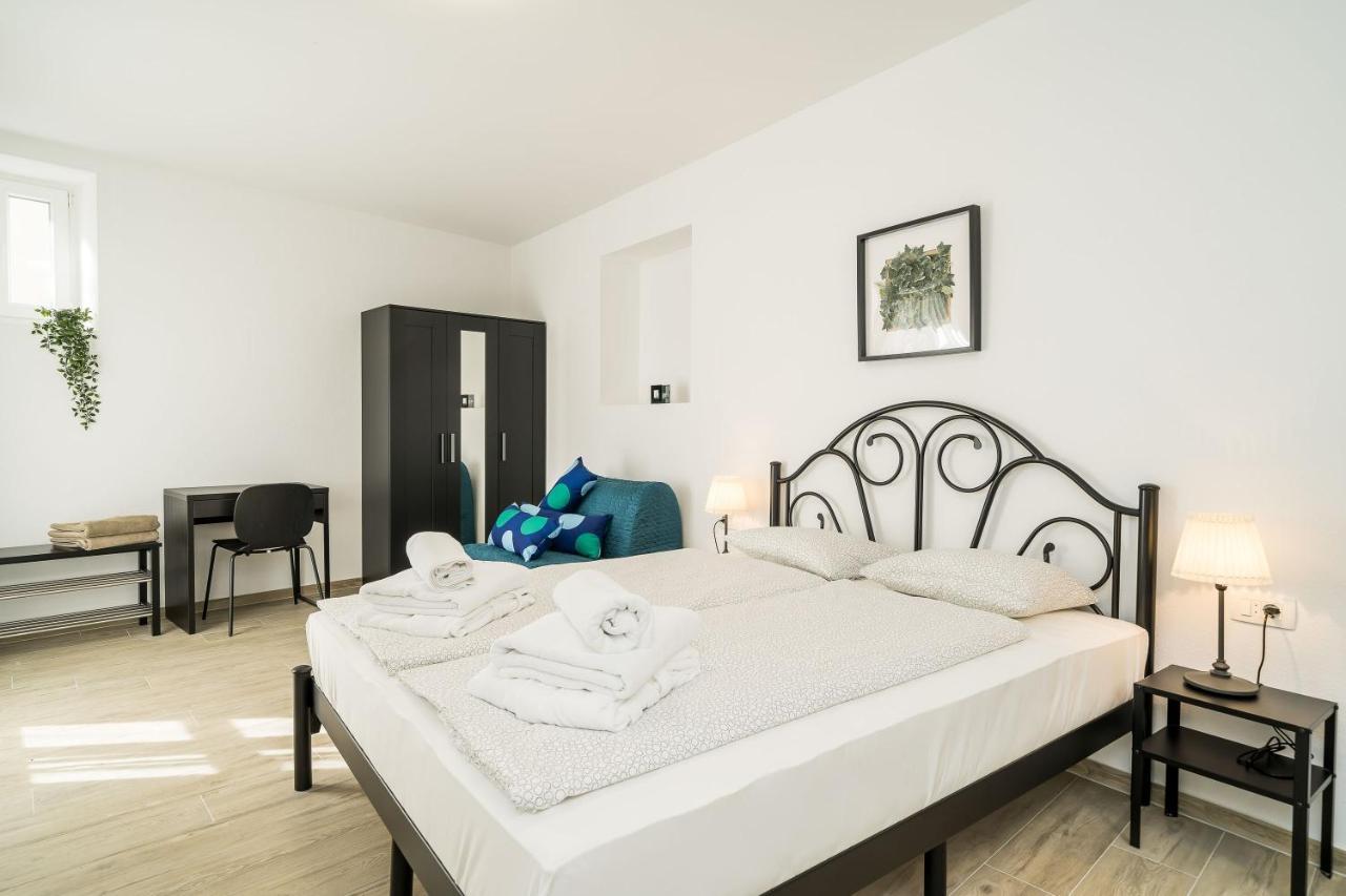 Residence & Pool Villa Schwarz Suites Cavtat Esterno foto